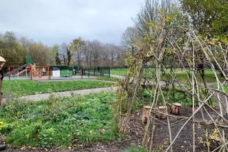 Friends Of Emersons Green Park willow den