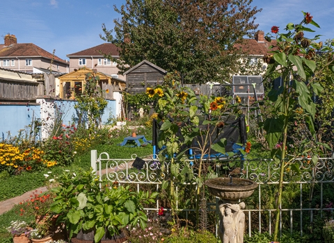 Individual wildlife garden